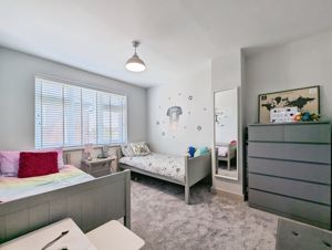 Photo 6- click for photo gallery